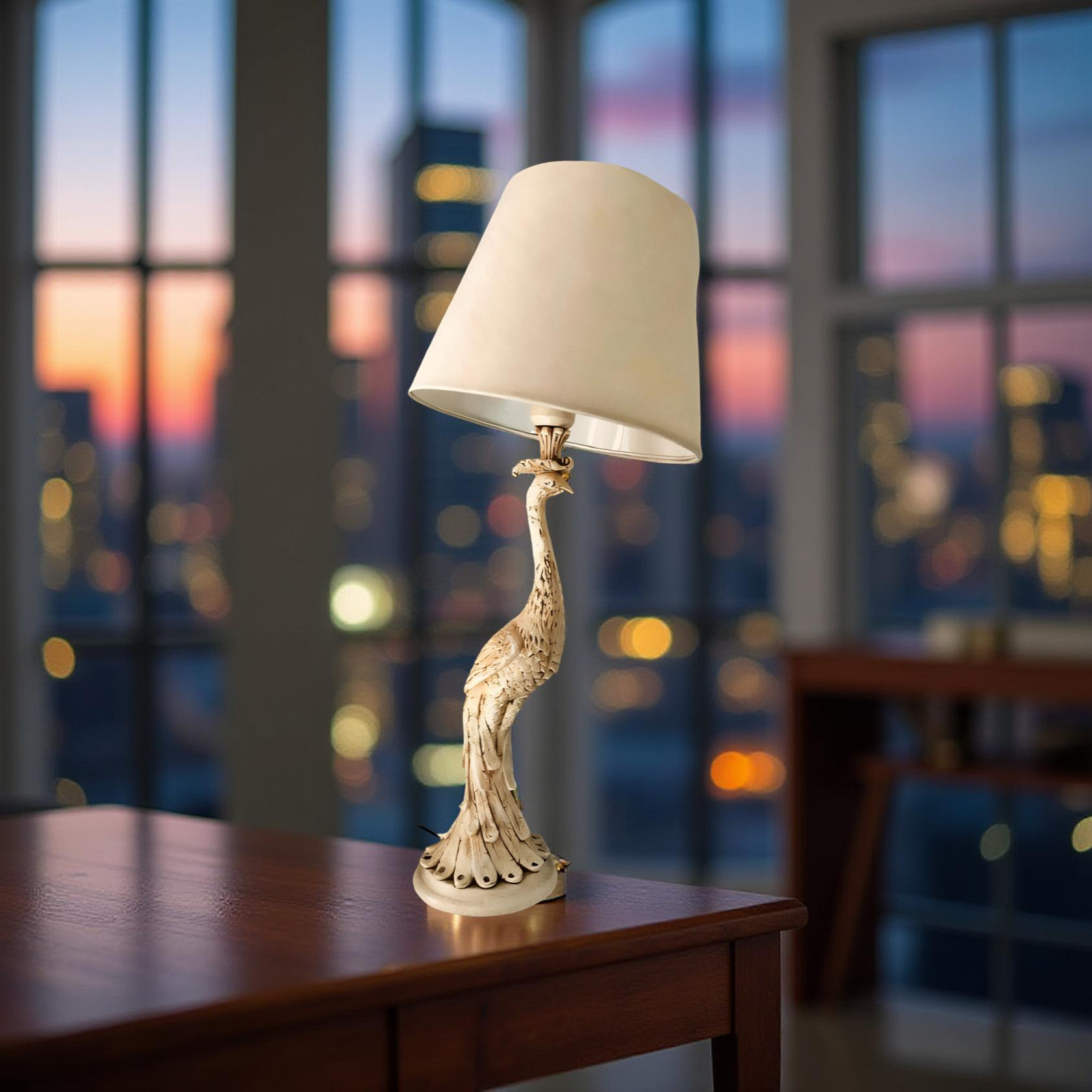 Royal Peacock Lamp – Elegant Table Decor